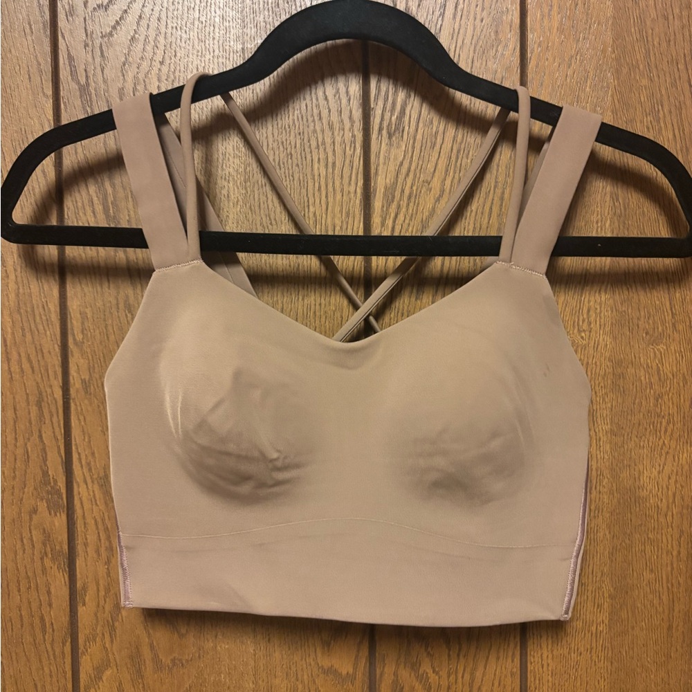 Lululemon like a cloud bra d/dd